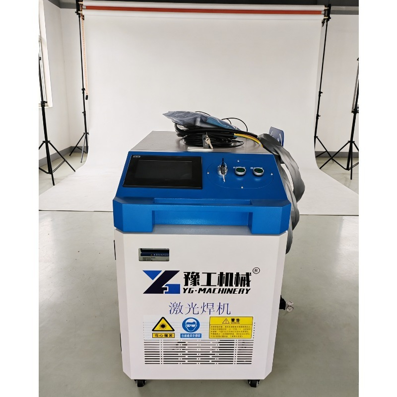 Industrial Laser Cutter For Metal - Handheld Fiber Laser Cleaning Machine 3-in-1