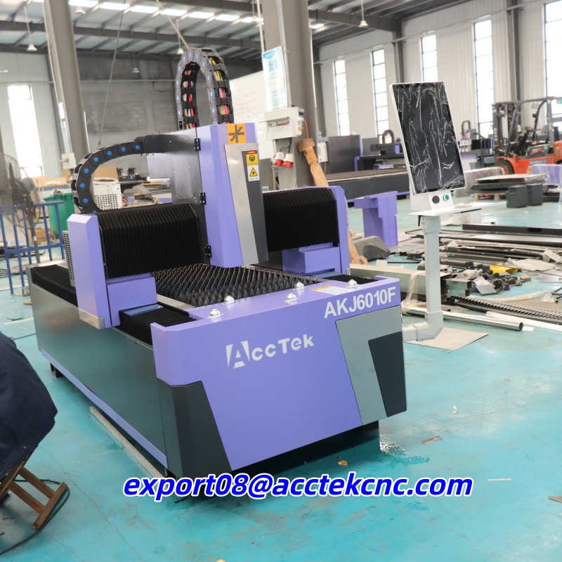 CE Certified Small Size Fiber  - Industrial Laser Cutter For Metal recension och pris