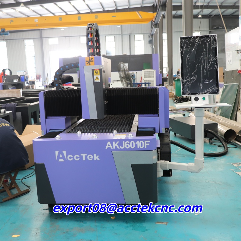 CE Certified Small Size Fiber  - Industrial Laser Cutter For Metal recension och pris