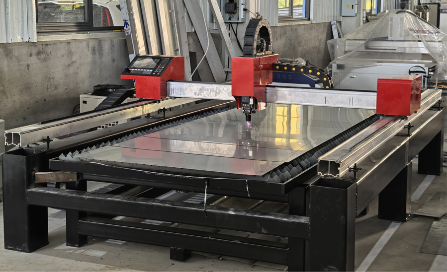 Industrial Grade 3015 Water-Co - Industrial Laser Cutting Machine Price recension och pris